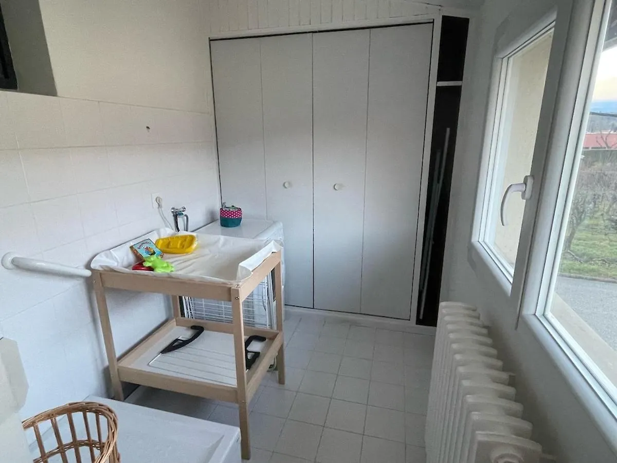 Appartement Cosy Dans Une Maison De Caractere Tallard Apartment